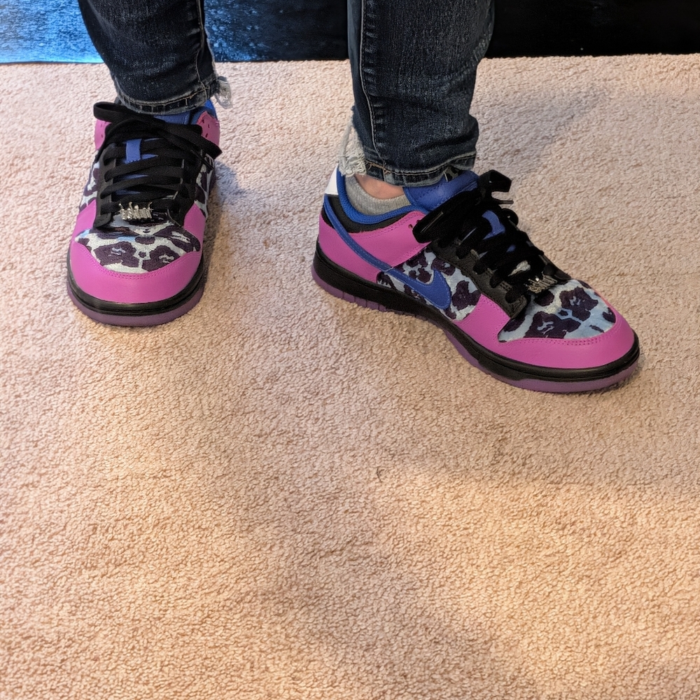 Custom purple and leopard print velvet Nike Dunk Low - Picture 7 of 7